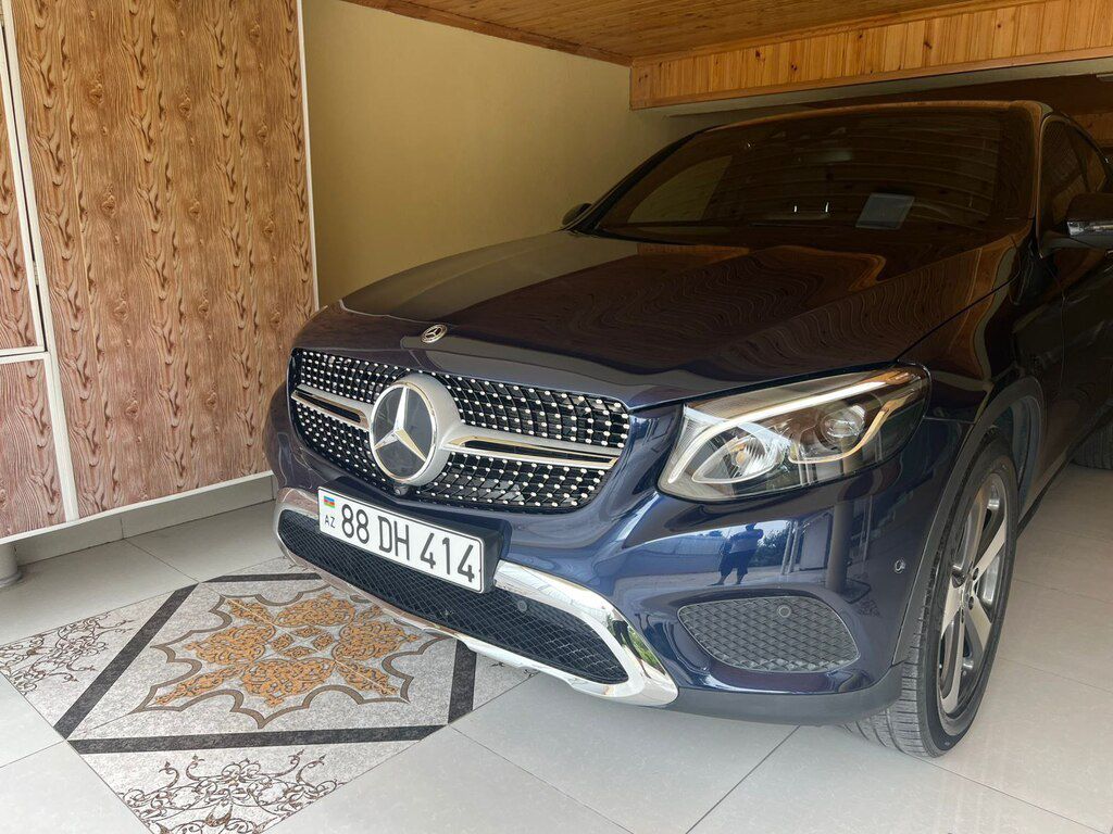 Mercedes GLC 300 4MATIC Coupe, 2.0 L, 2019 il, 76 000 km — Avtomobillər, Göyçay (11)