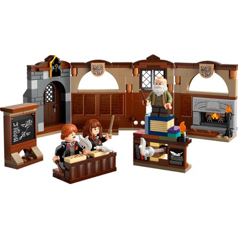 Lego Harry Potter Hogwarts Castle: Charms Class 76442 / 5702017812809 — Bakı