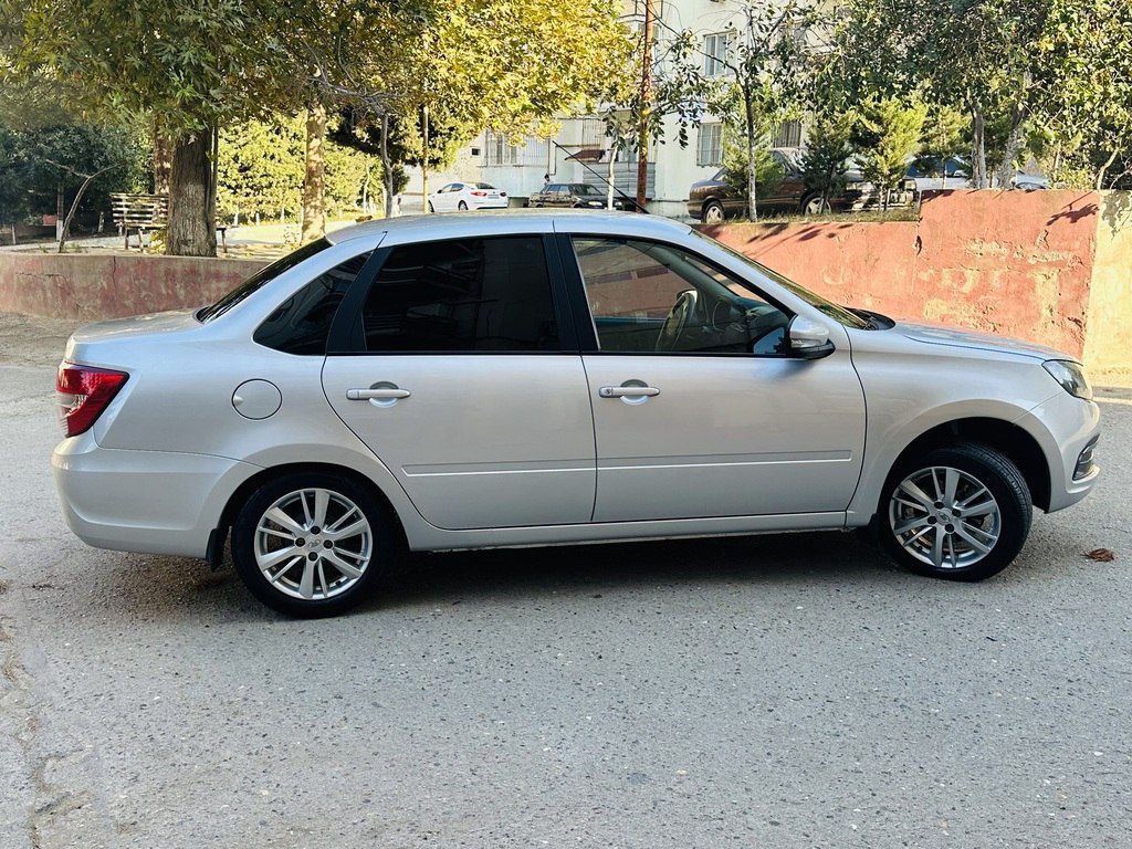 Lada (VAZ) Granta, 1.6 L, 2024 il, 75 000 km — Avtomobillər, Bakı (10)