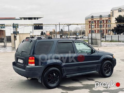 Ford Escape, 2003 il