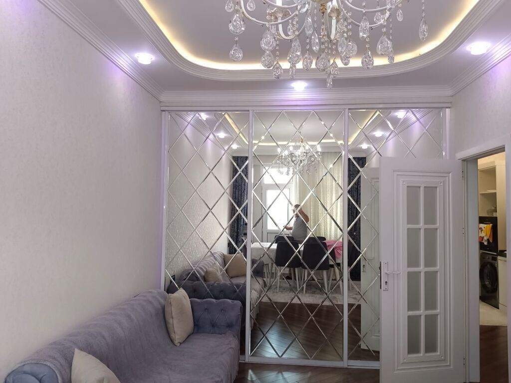 Ev uzunmüddətli verilir. 20 yanvar metrosunun çıxışında Mercan — Daşınmaz əmlak, Bakı (2)