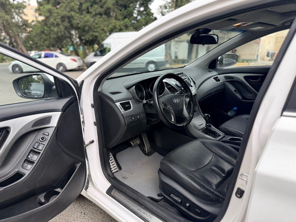 Hyundai Elantra, 1.8 L, 2014 il, 156 000 km — Avtomobillər, Bakı (10)