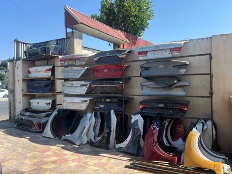 Kia, Hyundai baqaj və qanadları — Bakı