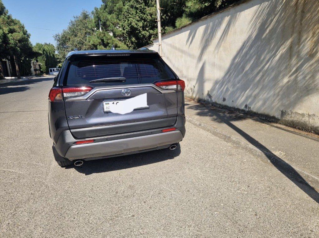 Toyota RAV4, 2.0 L, 2021 il, 107 000 km — Avtomobillər, Bakı (2)