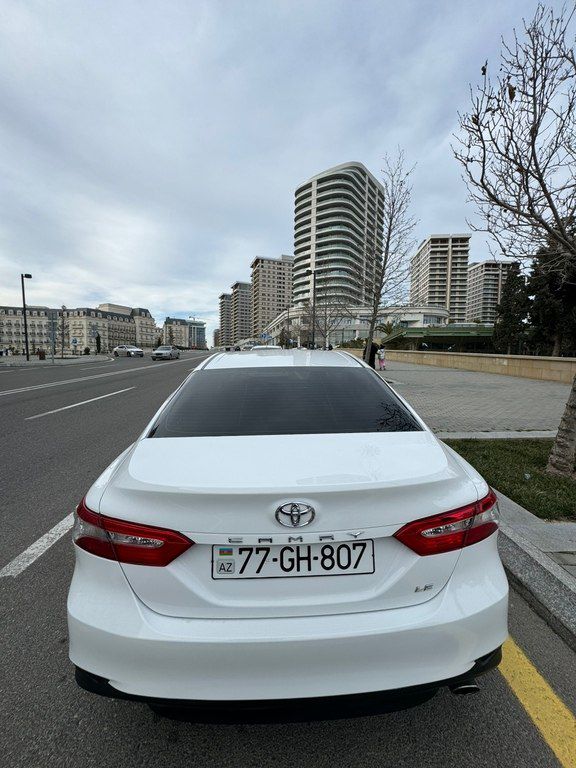 Toyota Camry, 2.5 L, 2018 il, 192 000 km — Avtomobillər, Bakı (9)