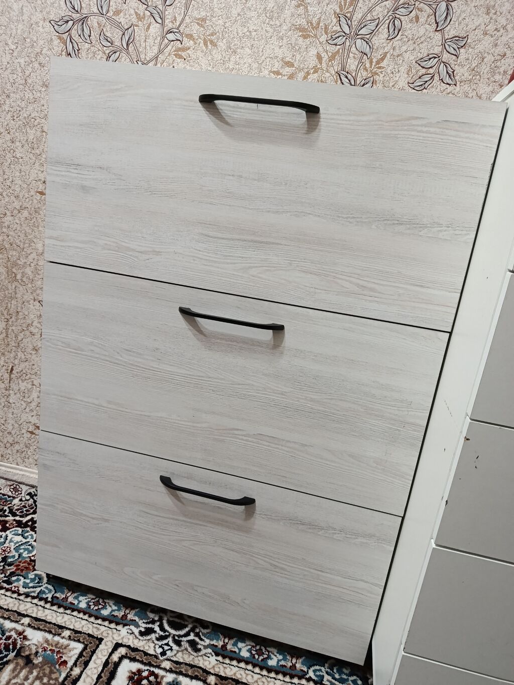 Açılan qapaqlı ayaqqabılıq – 3 bölməli - Material: açıq ağac — Mebel, Bakı (2)