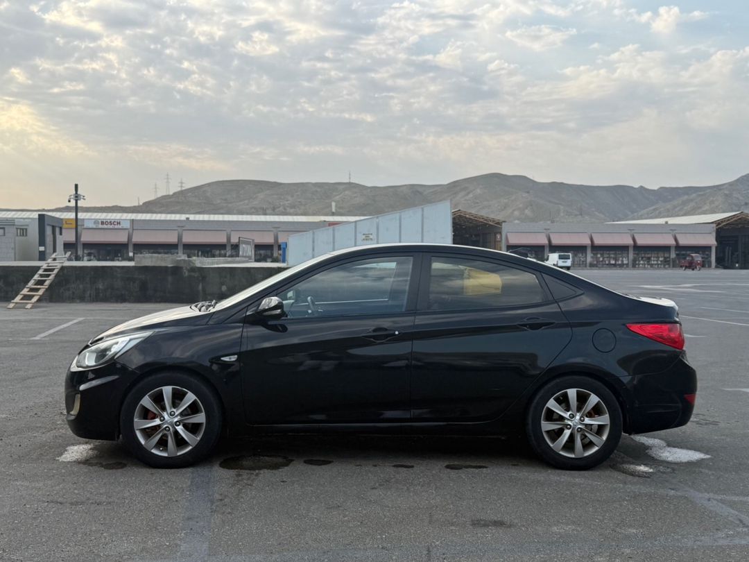 Hyundai Accent, 2012 il — Avtomobillər, Bakı (6)