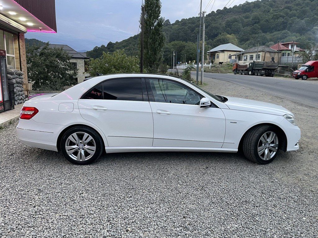 Mercedes E 250, 2.1 L, 2011 il, 339 066 km — Avtomobillər, Bakı (9)