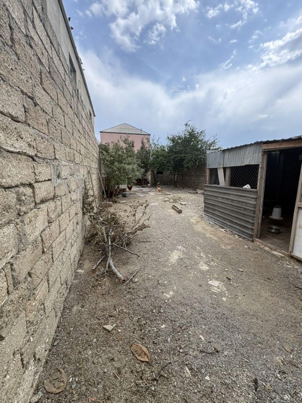 Həyətyanı sahə 2sot - Hasarlanmış torpaq sahəsi, düz relyefli, giriş — Torpaq, Bakı (2)