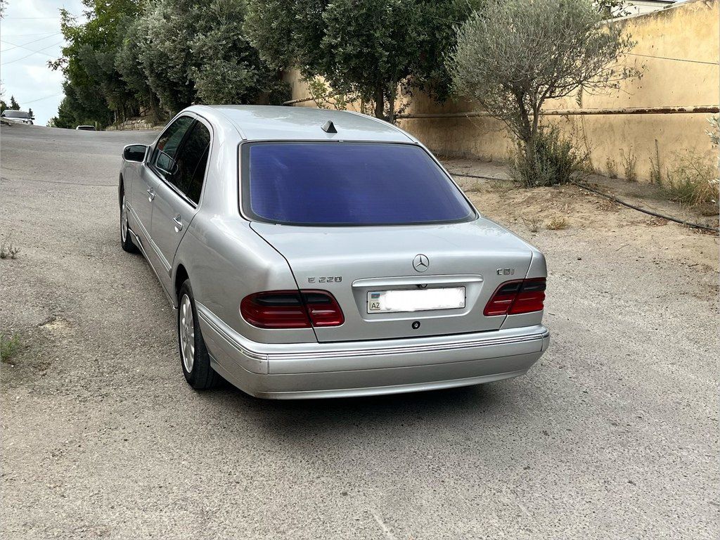 Mercedes E 220, 2.2 L, 2000 il, 440 000 km — Avtomobillər, Bakı (2)