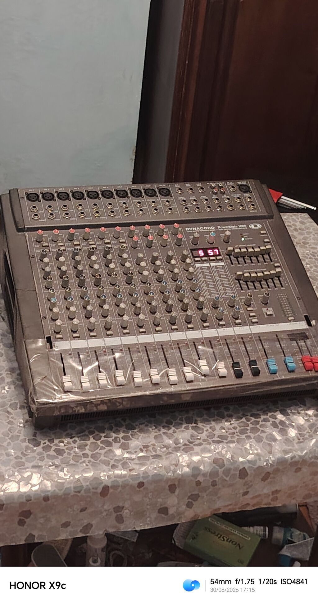 Dynacord PowerMate 1000 — peşəkar powered mikser Əsas xüsusiyyətlər — Mallar, Bakı (2)