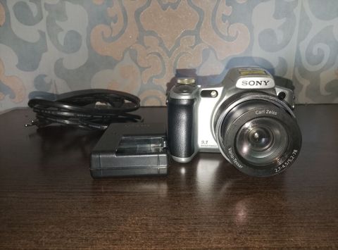 Fotoapparat Sony-80 manat — Bakı