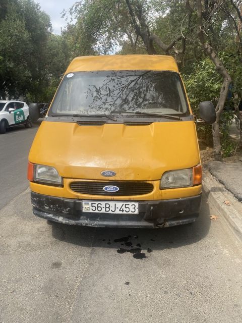 Ford Transit, 2.5 L, 1988 il, 300 000 km — Bakı