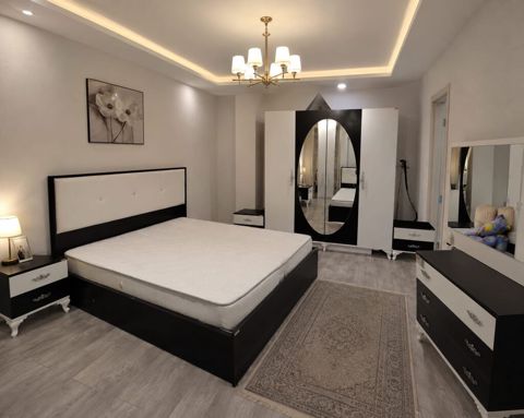 Yataq dəsti satılır 550₼. Matrası var. Bazalıdır. Ünvan — Bakı