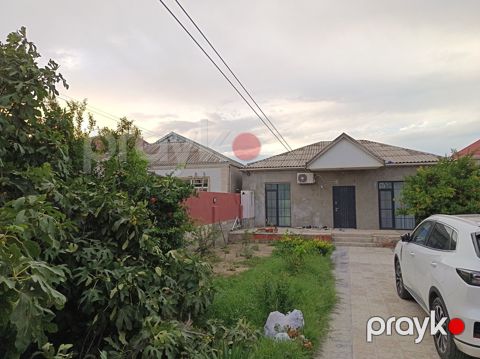 Həyət evi, Binə qəs