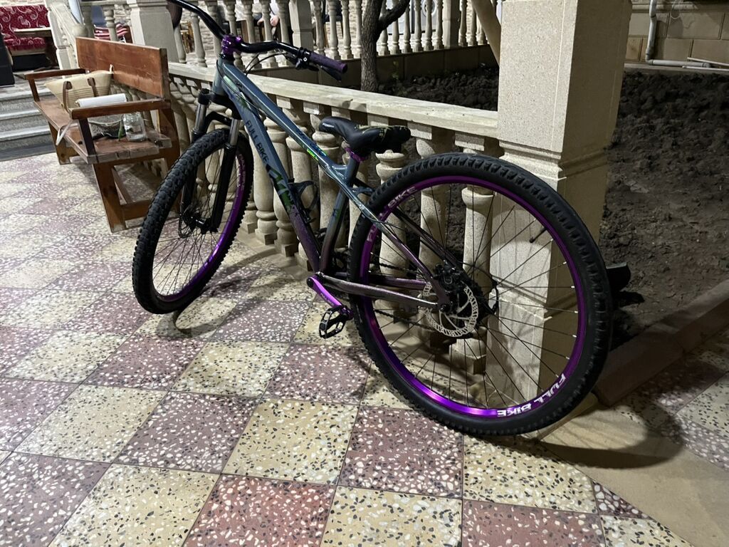 Fullbike satılır yiğılıb ön amortu deyişilib santourdu sep sabitdiyici — Dağ velosipedləri, Bakı (2)