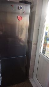 Hisense iki qapılı soyuducu - Rəng: inox/smoke boz (paslanmayan polad — Холодильники