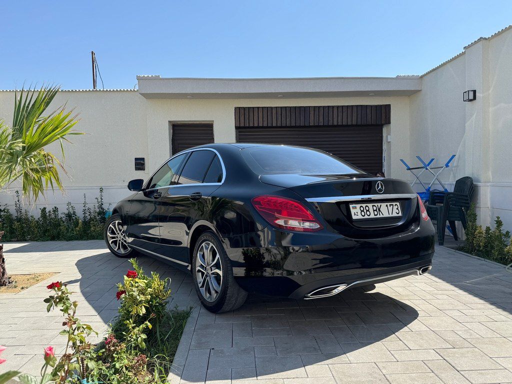 Mercedes C 300, 2.0 L, 2018 il, 34 000 km — Avtomobillər, Bakı (9)