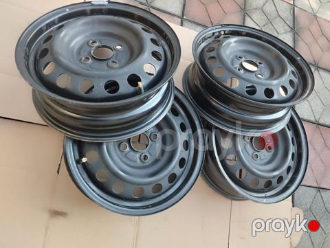 Toyota Aqua diskləri R15