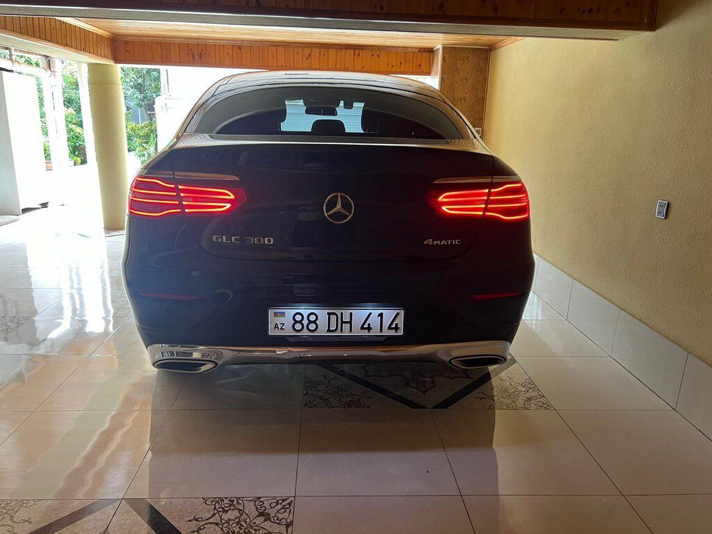 Mercedes GLC 300 4MATIC Coupe, 2.0 L, 2019 il, 76 000 km — Avtomobillər, Göyçay (12)