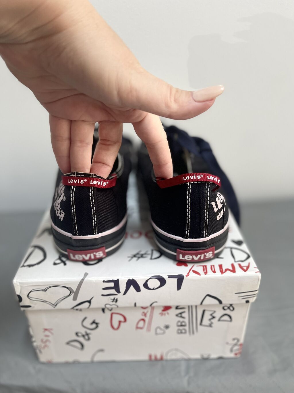 Levi’s unisex krossovkaları - Model: Levi’s Original (ağ iz tikişli — Şəxsi əşyalar, Bakı (2)