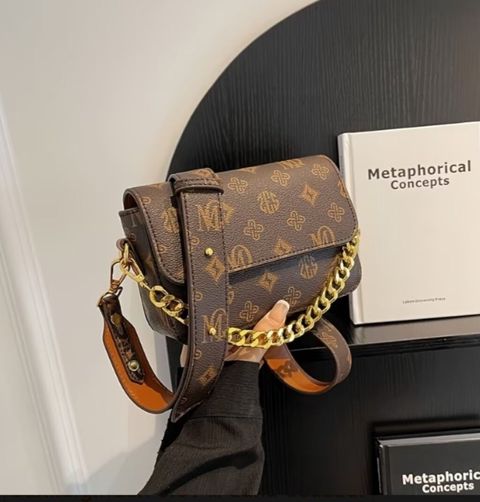 Çiyin çantası, Burberry, Yeni — Bakı