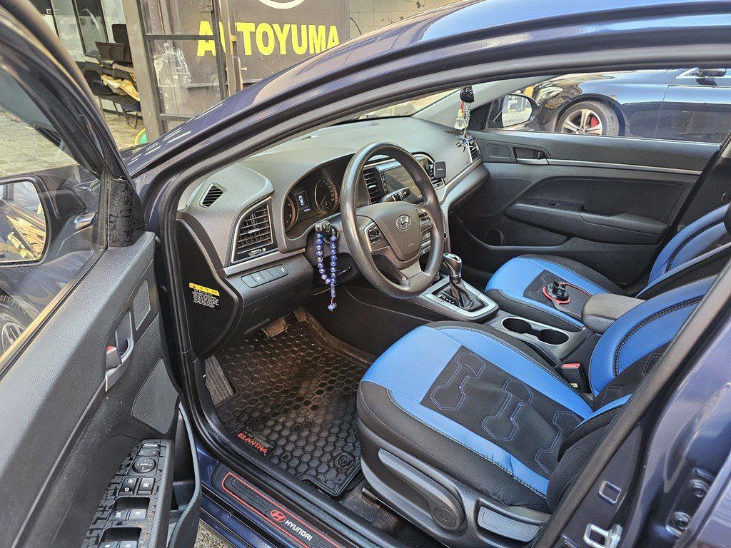 Hyundai Avante, 1.6 L, 2017 il, 169 000 km — Avtomobillər, Bakı (3)