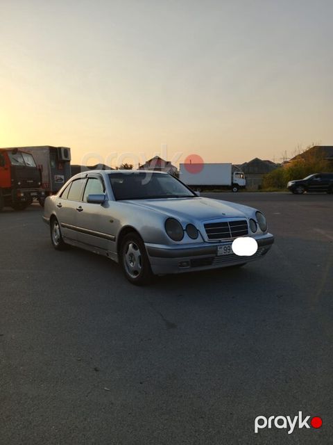 Mercedes E 220, 2.2 L, 1998 il, 350 000 km — Bakı