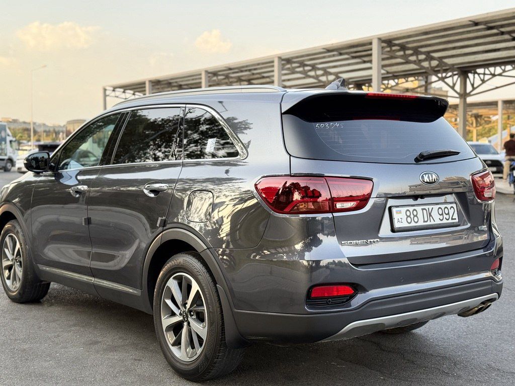 Kia Sorento, 2.0 L, 2018 il, 140 500 km — Avtomobillər, Bakı (7)