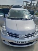 Nissan Tiida, 1.5 L, 2011 il, 160 000 km — Cars