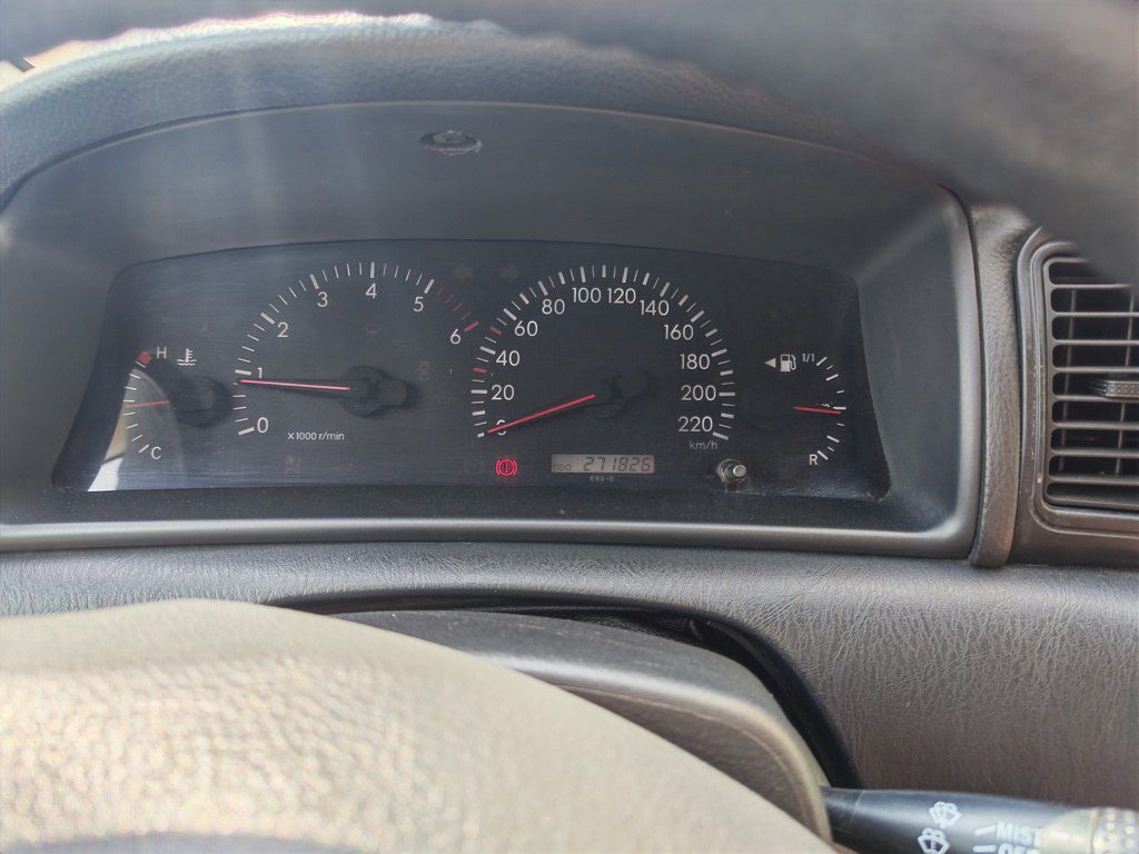Toyota Corolla, 1.4 L, 2005 il, 271 800 km — Avtomobillər, Bakı (10)