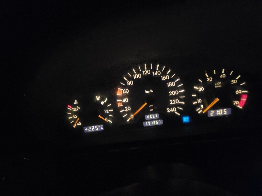 Mercedes C 220, 2.2 L, 1995 il, 591 957 km — Avtomobillər, Sumqayıt (10)