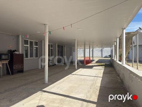12 otaq, 250 kv. m, Kredit yoxdur
