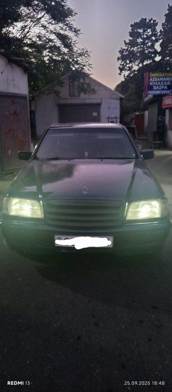 Mercedes C 200, 2.0 L, 1995 il, 200 000 km — Avtomobillər, Bakı