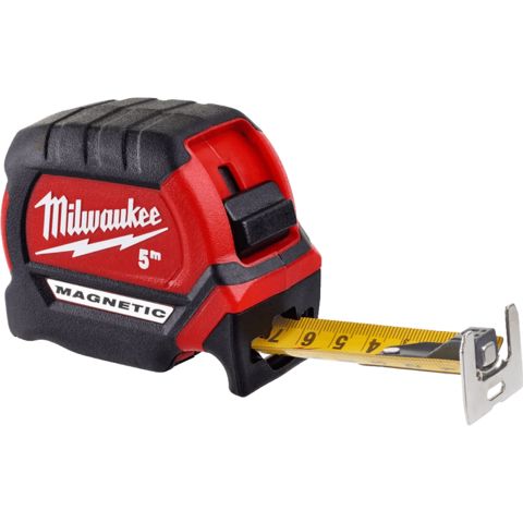 Metrə Milwaukee / 5 m (4932464599) — Bakı