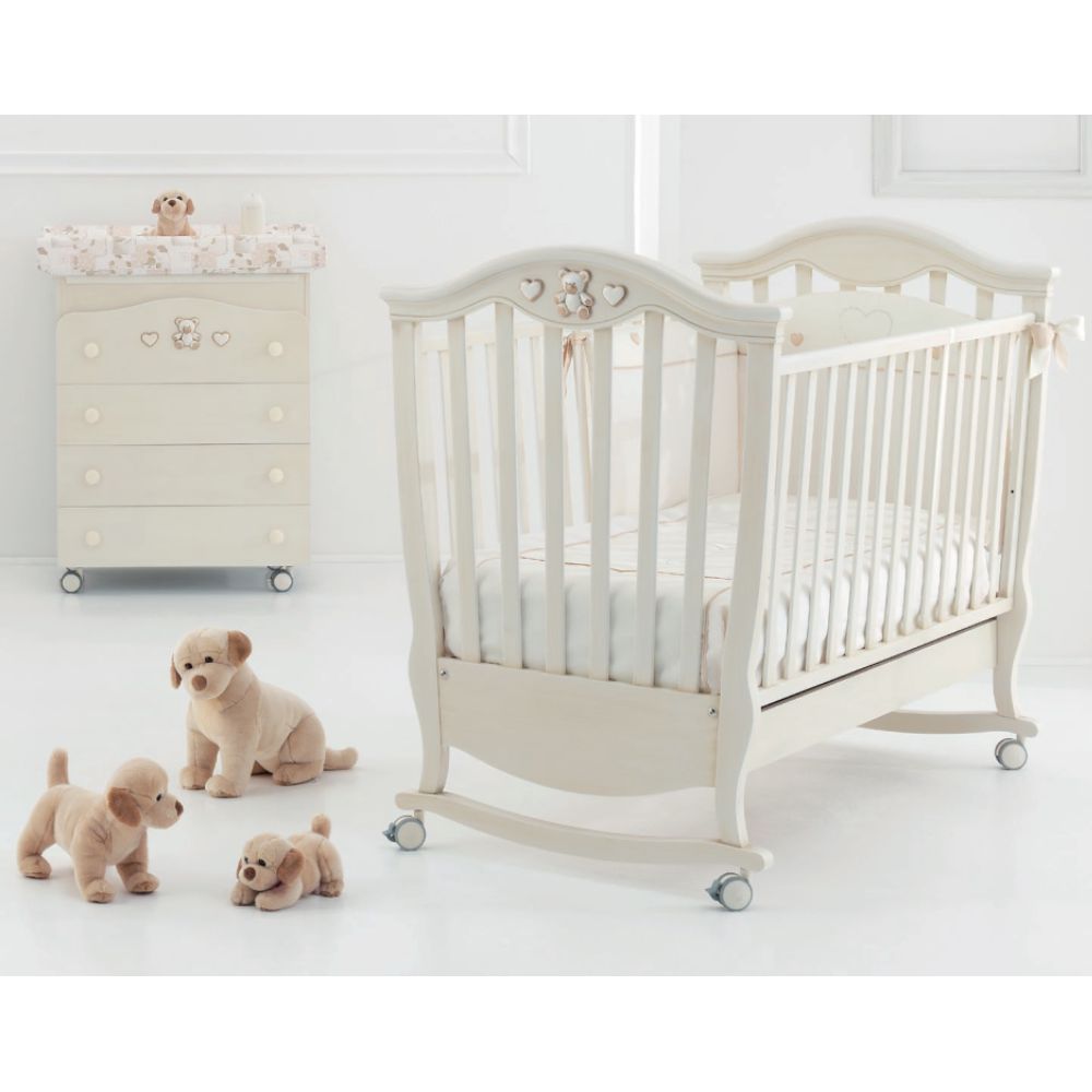 Beşik Erbesi Brigette Ivory — Uşaq otağı, Bakı (2)