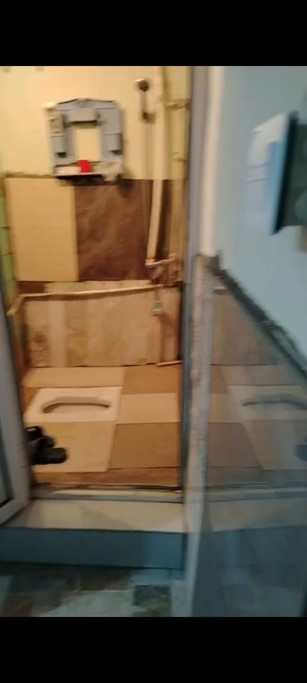 Kirayə üçün sadə, mebel və məişət texnikası ilə təmin olunmuş otaq — Daşınmaz əmlak, Bakı (3)