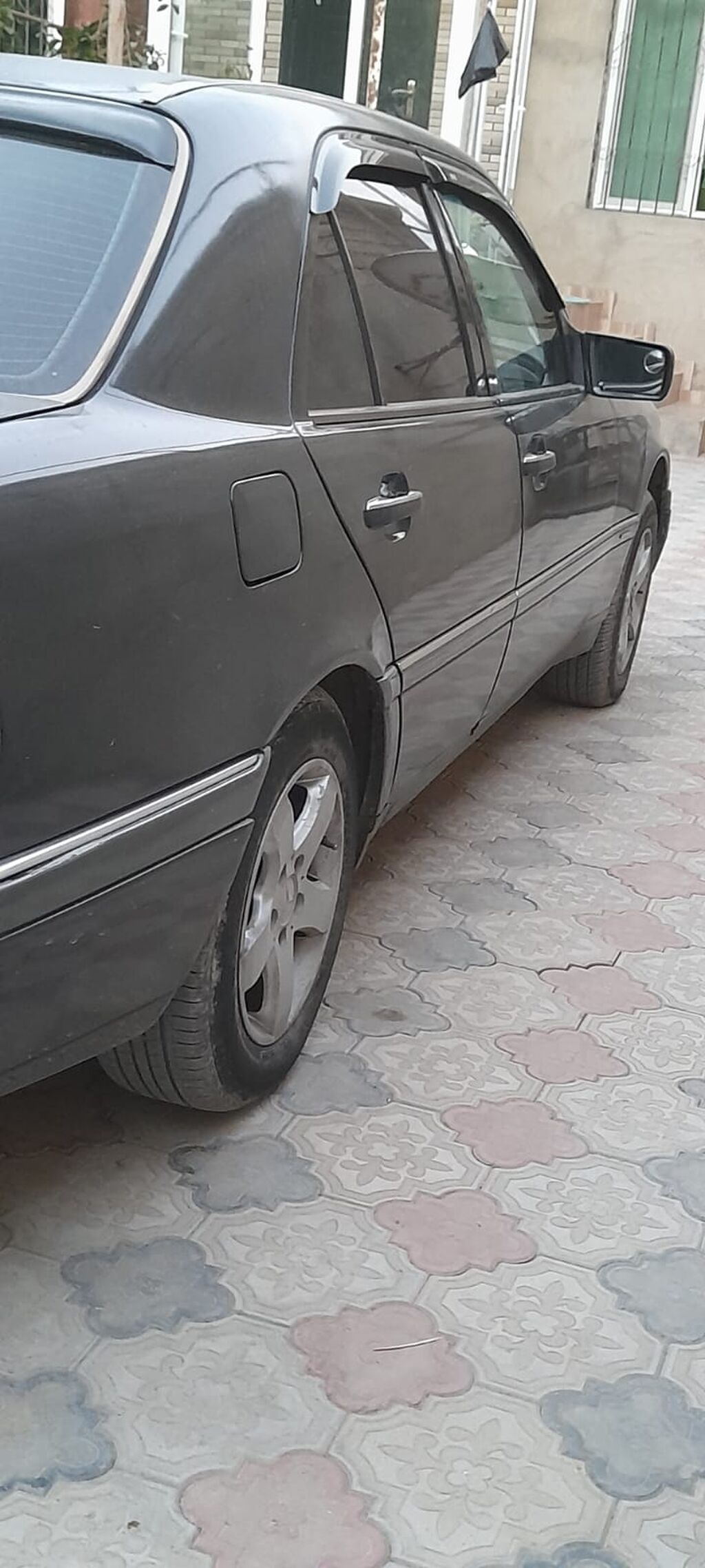Mercedes-Benz C 200: 2 l 1996 il Sedan — Avto, Digah (4)