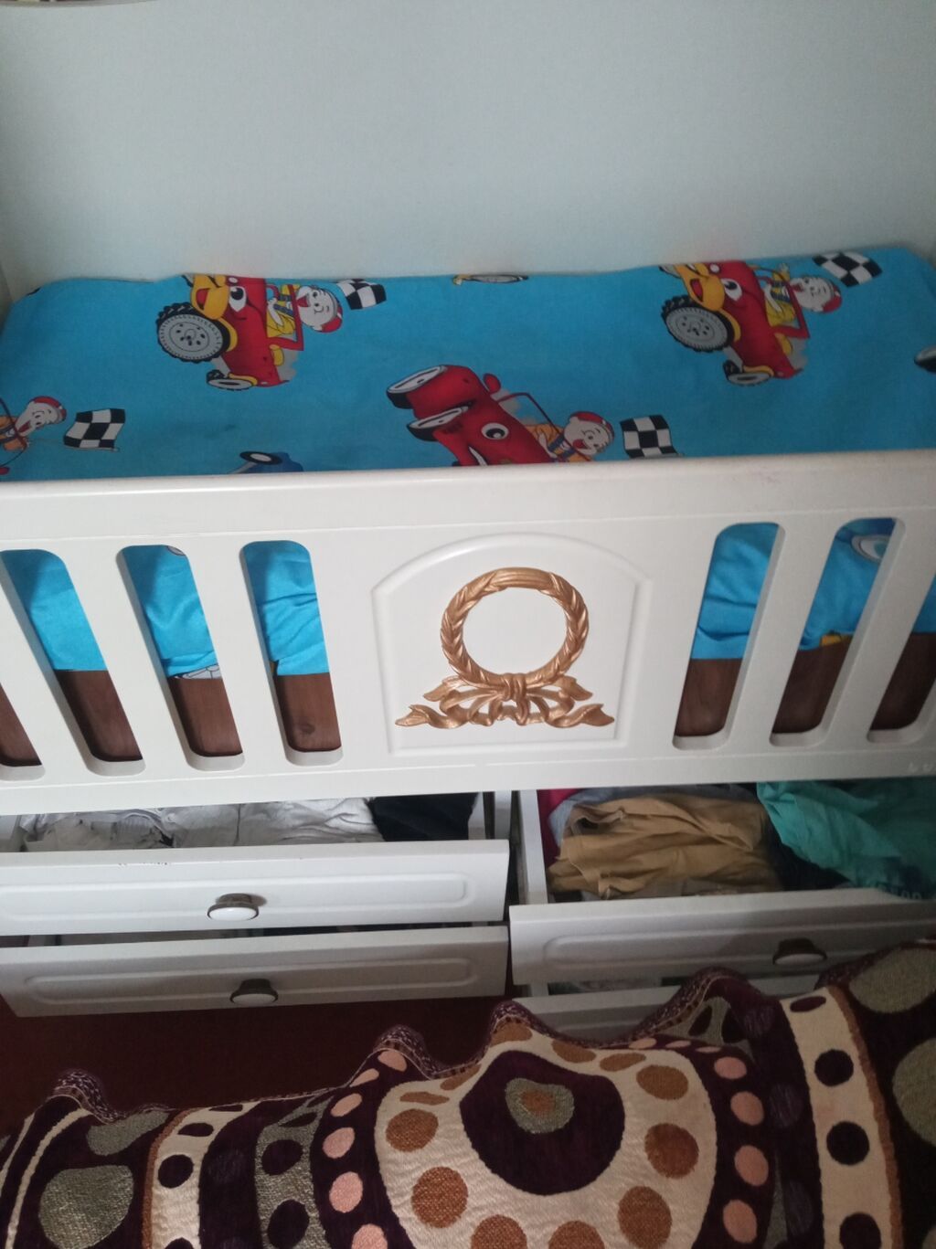Oğlan və qız üçün, İşlənmiş, Dördbucaq, Beşik, Dəstsiz, Matras ilə, Yellənmə mexanizmsiz — Mebel, Bakı
