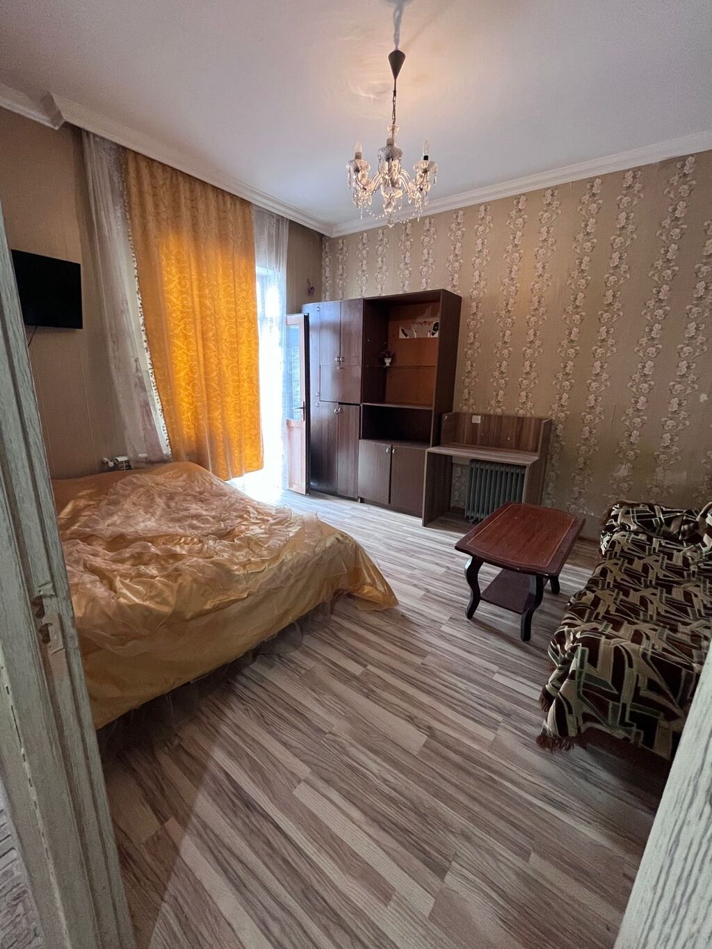 Ev Aaaf parkda mescidin yaninda yerlewir. Tam ewyalidi. Qaz su iwig — Daşınmaz əmlak, Bakı (2)