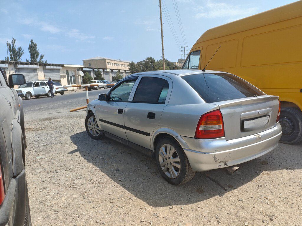 Opel Astra, 1.6 L, 2001 il, 385 000 km — Avtomobillər, Bakı (4)