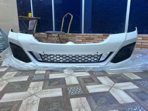 BMW G30 ön restyle buferi — Bakı
