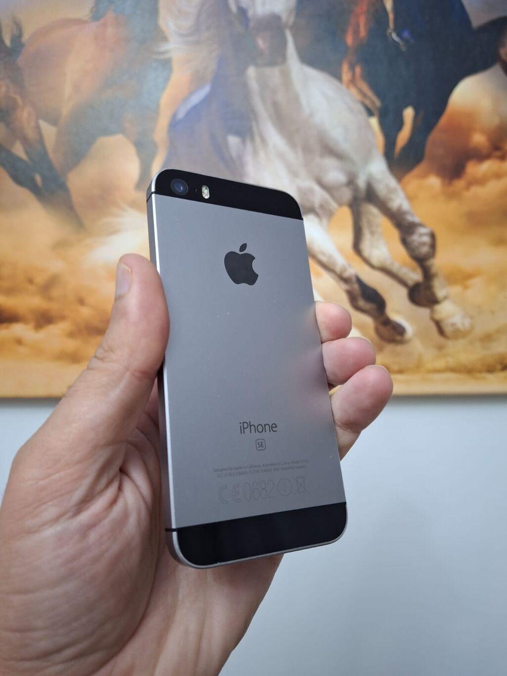 IPhone SE, 32 GB, Qara, Barmaq izi — Apple iPhone, Masazır (5)