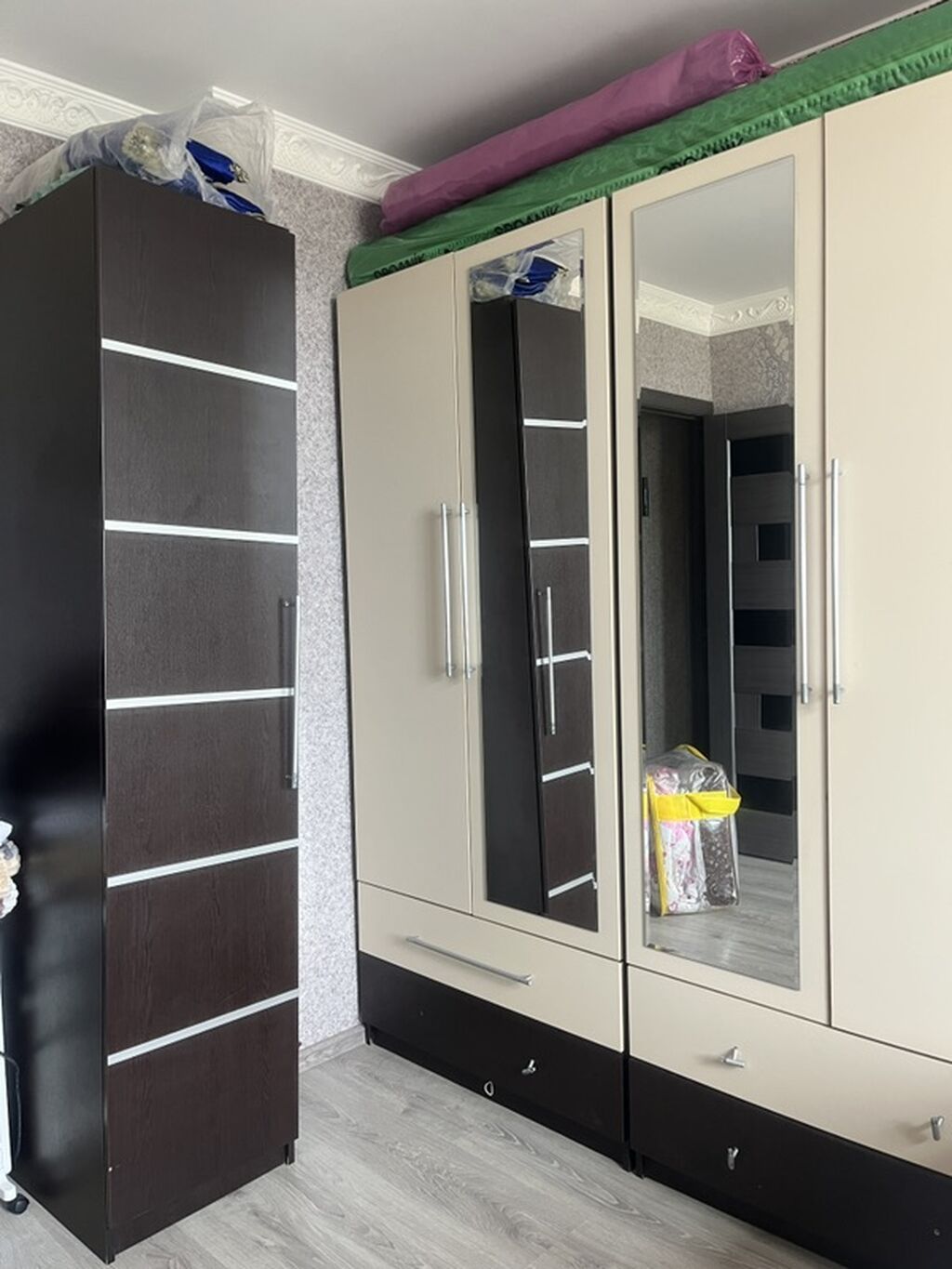 Yataq otağı üçün 2 hissədən ibarət şkaf dəsti - Rəng: bej və tünd — Mebel, Bakı (2)