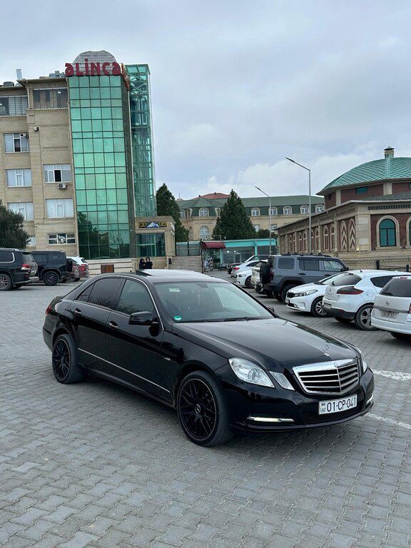 Mercedes E 220, 2.1 L, 2011 il, 239 000 km — Avtomobillər, Bakı (5)