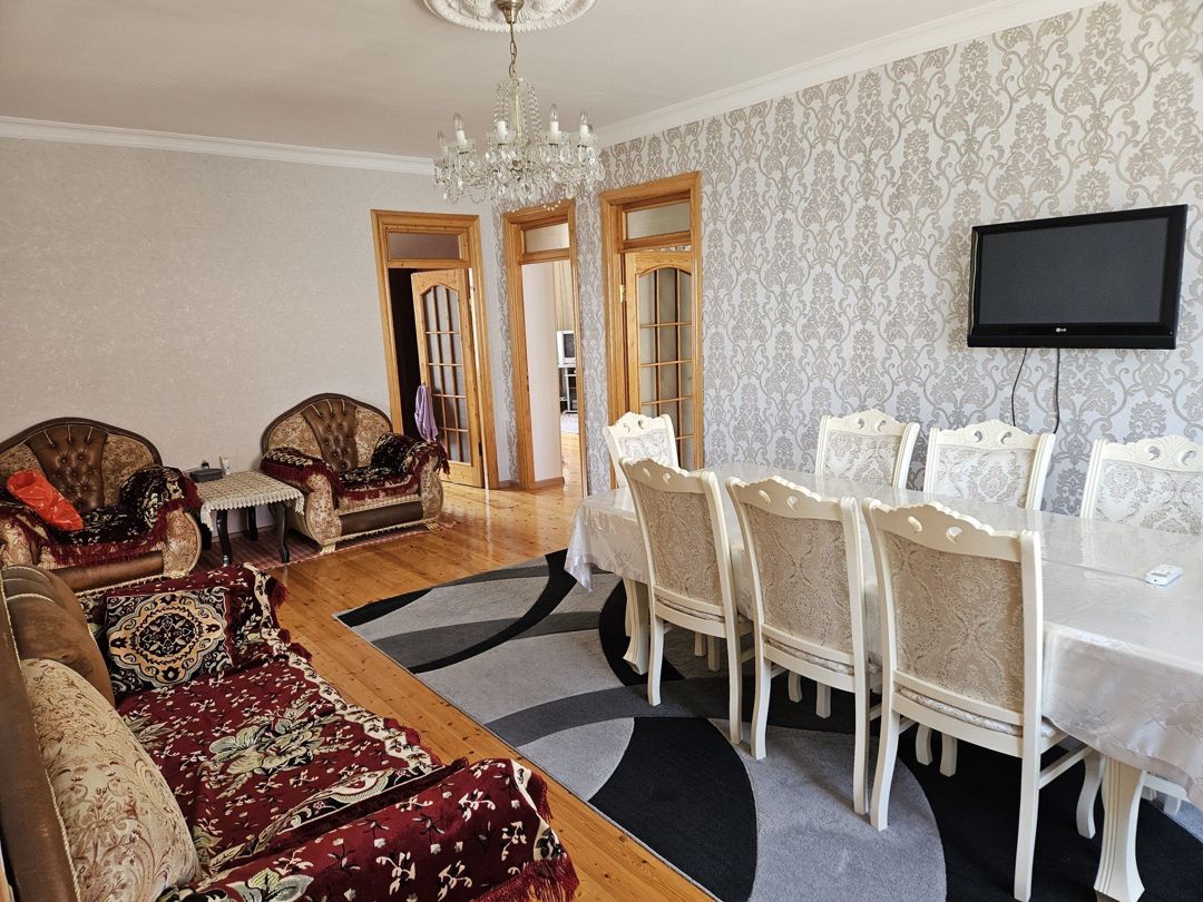 İcarəyə verilir 3 otaqlı həyət evi/bağ evi 200 m² — Ev, villa, Bakı (3)
