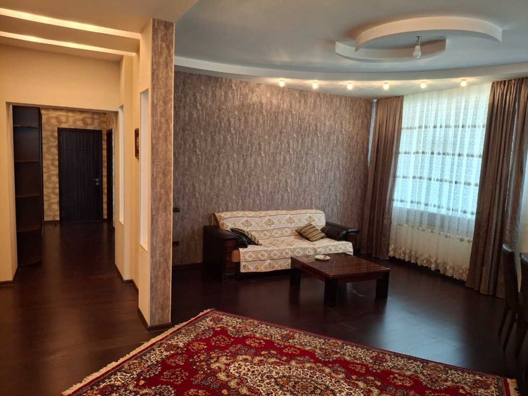 4-otaqlı yeni tikili, İnşaatçılar m., 160 m² — Mənzil, Bakı (7)