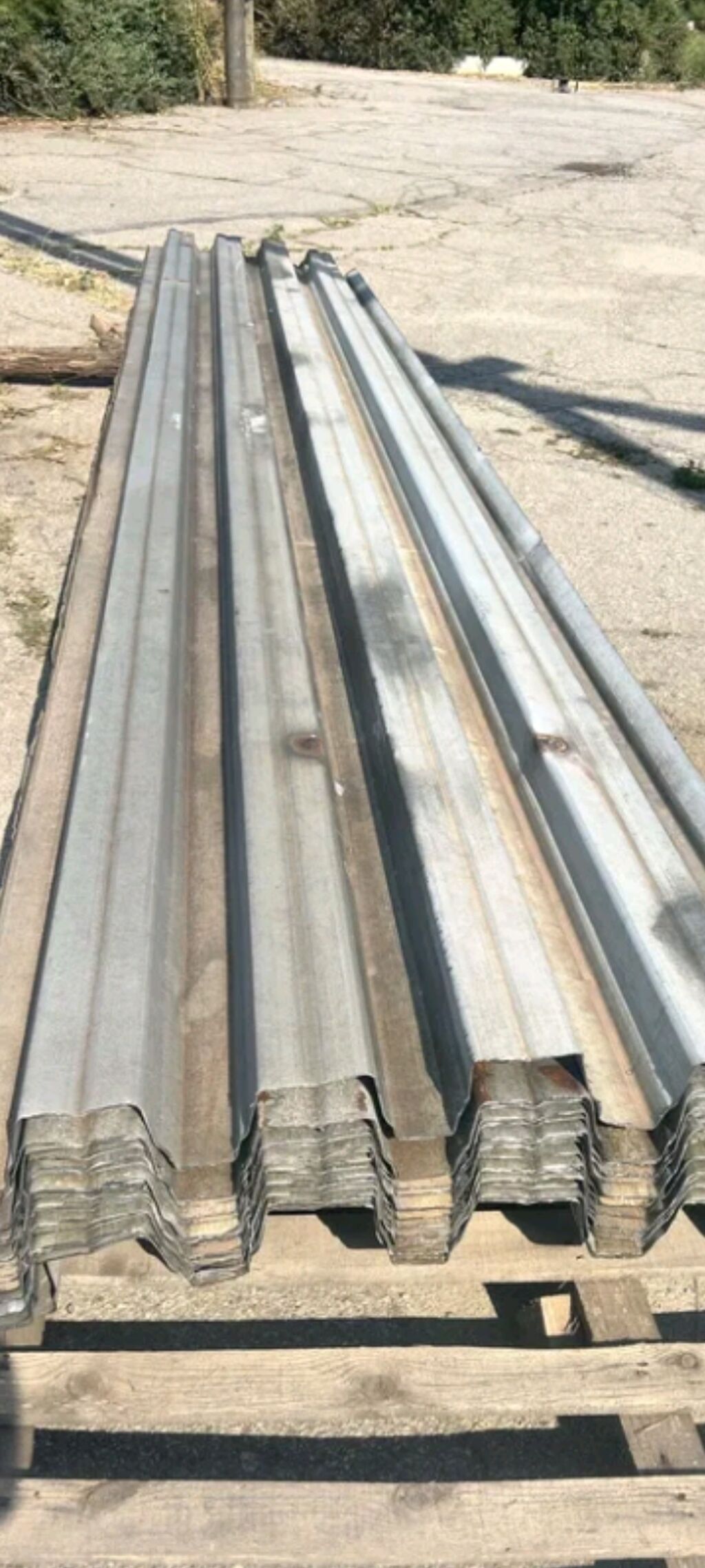 Hasar üçün stenkası 80mm qalın profnastillerdi uzunlugu 6 metrə bir — Dam örtükləri, Bakı (2)