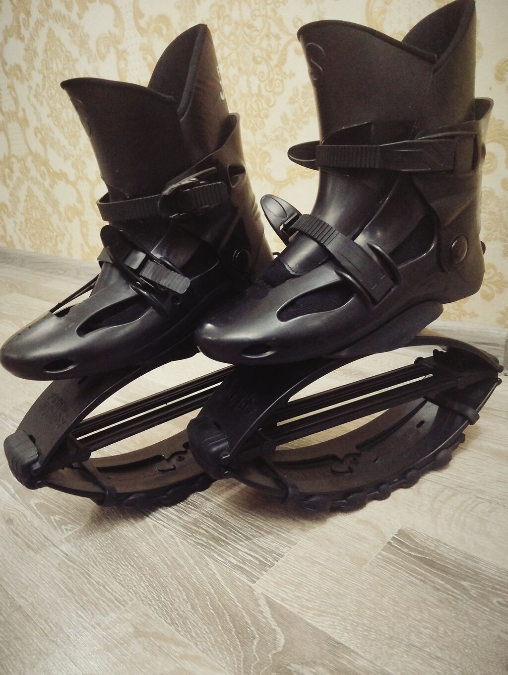 Kangoo Jumps tullanma ayaqqabıları – qara rəng - Kardio və fitnes üçün — Şəxsi əşyalar, Bakı (2)
