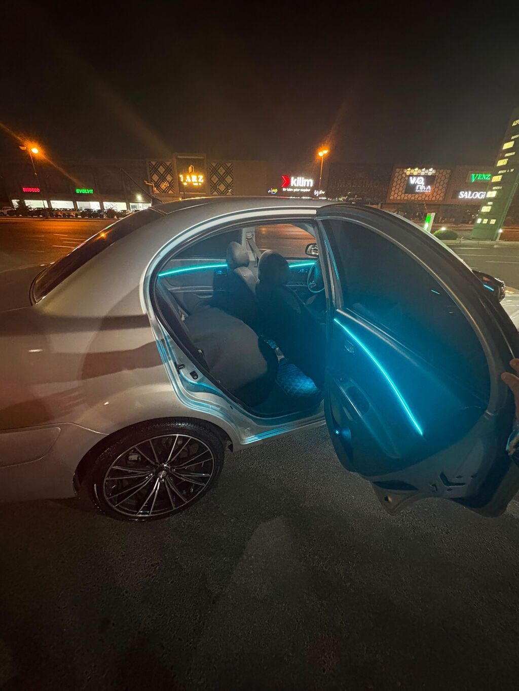 Kia Rio sedan – gümüş rəng, arxa ötürücülük işıqları LED görünüşlü — Avto, Bakı (5)